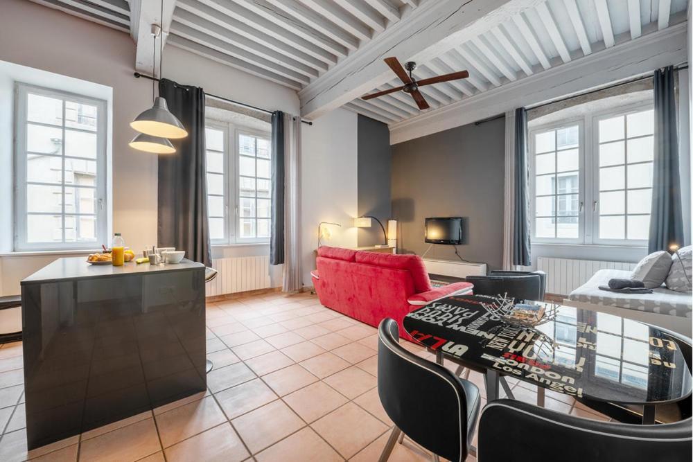 Emplacement N°1 Tres Bel Appartement Spacieux 카르카손 외부 사진